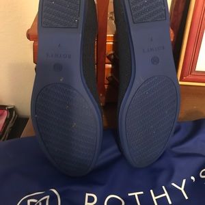 Size 7 Navy Blue Rothy’s